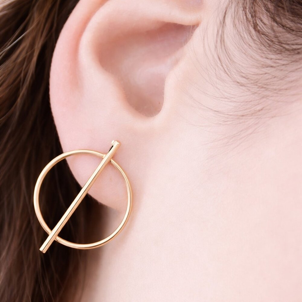 Gold Circle & Bar Minimalist Earrings